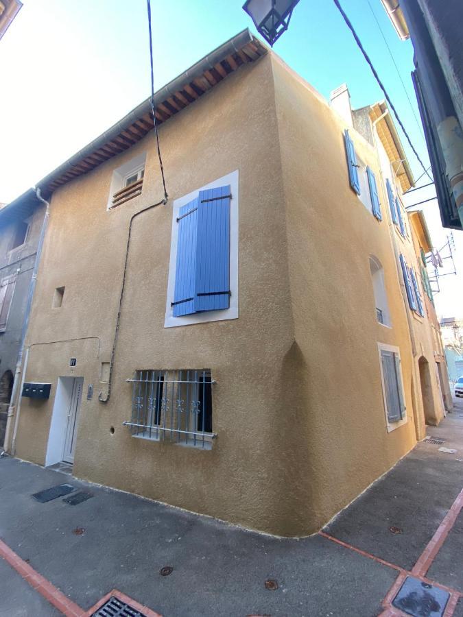 Studio Confortable Au Centre De Manosque Exterior photo