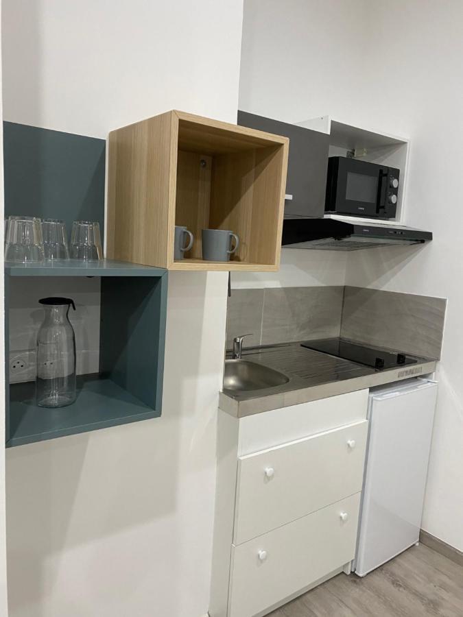 Studio Confortable Au Centre De Manosque Exterior photo